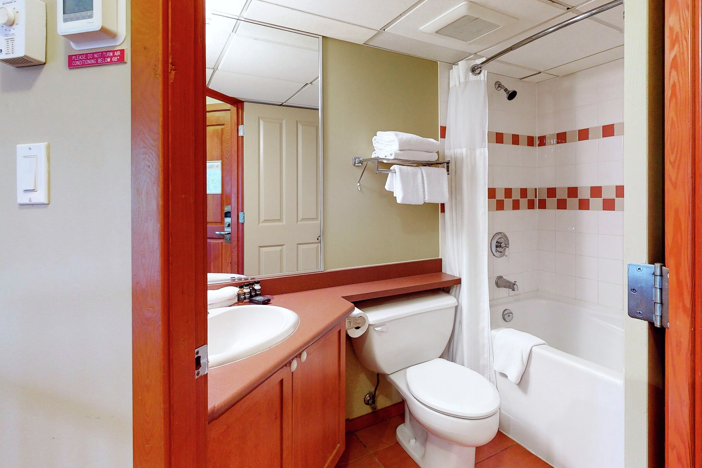 Studio Bathroom