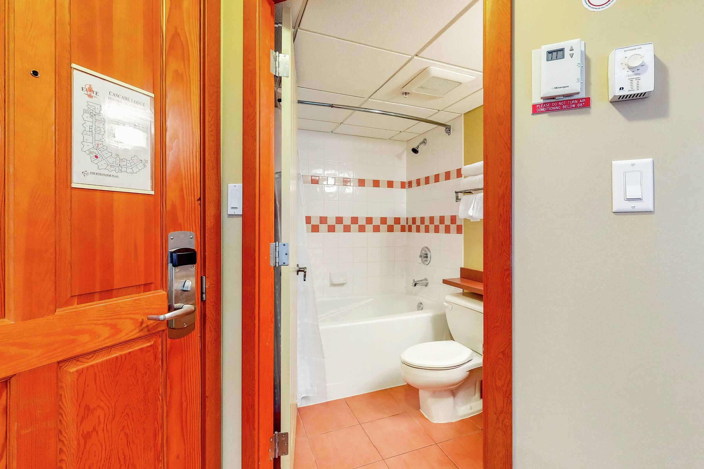 #409 - Studio Bathroom