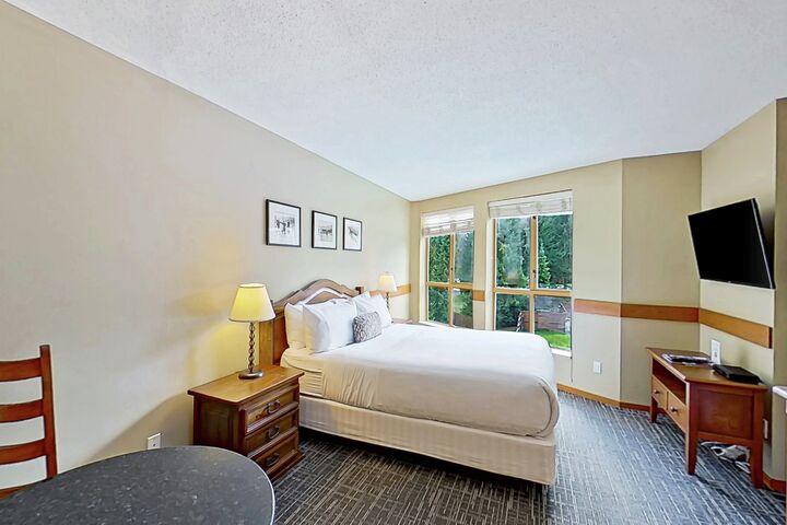 #302 - Studio Sleeping Area