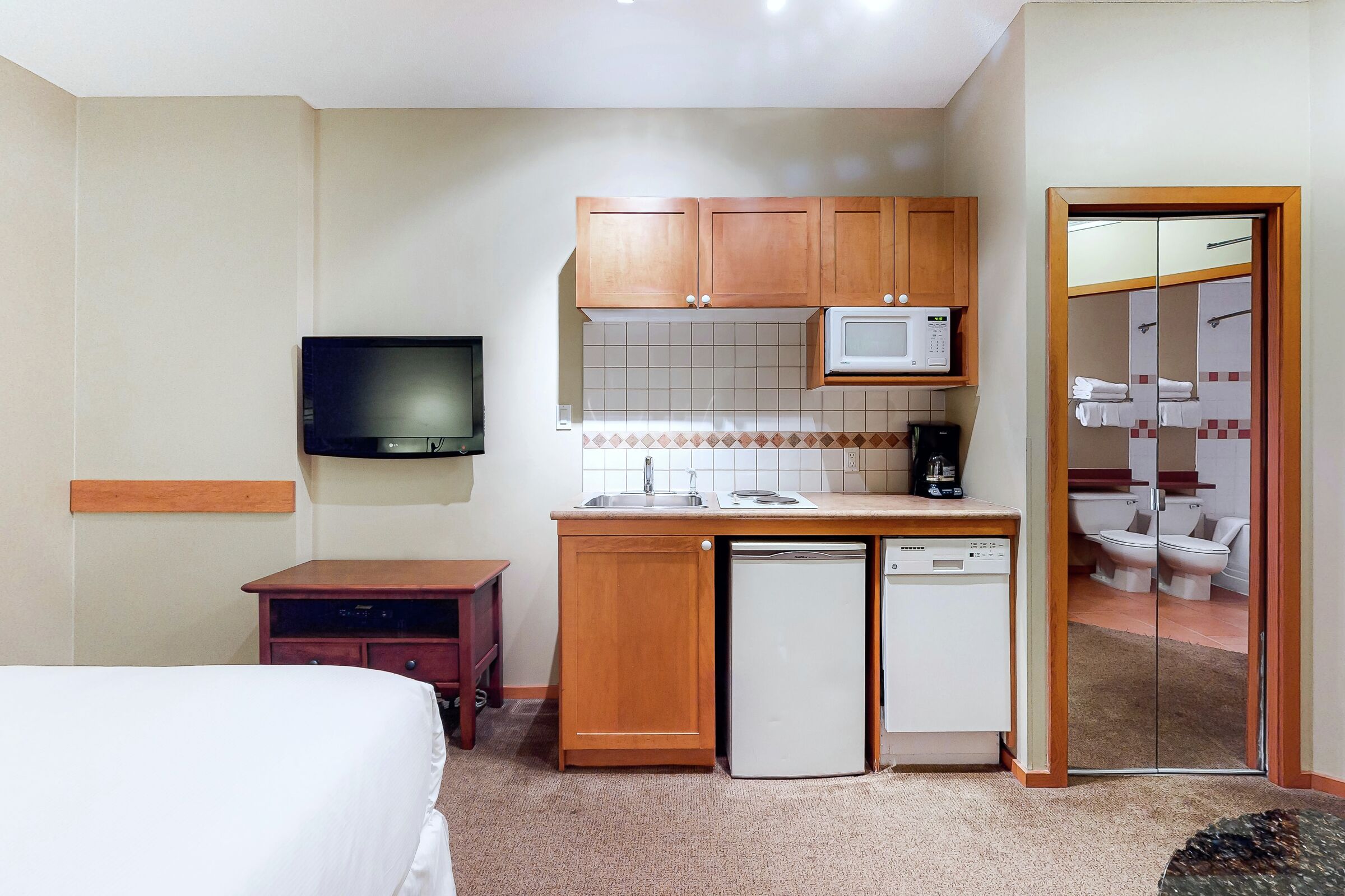 Studio Kitchenette