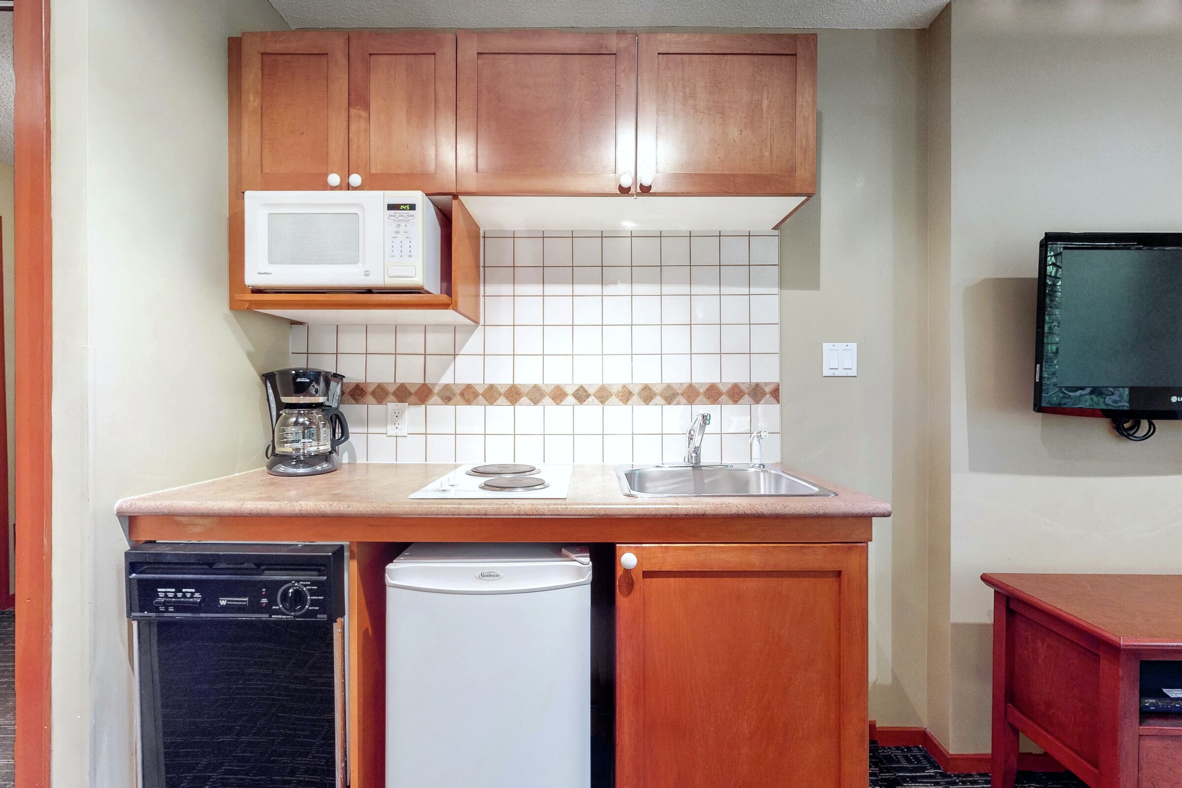 Studio Kitchenette