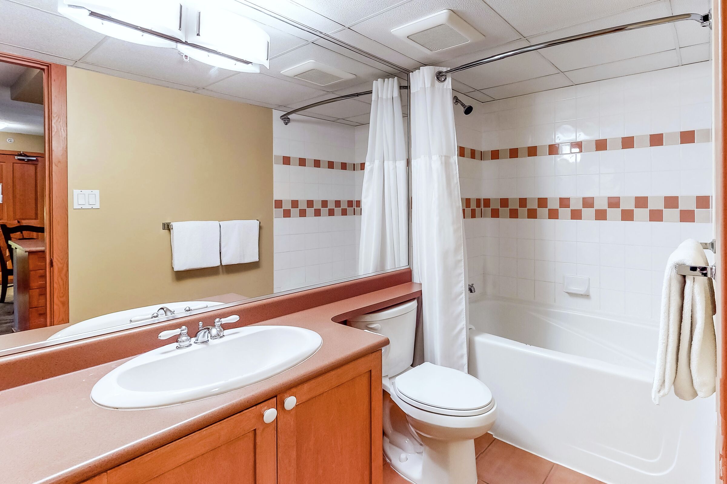 #204 - Bathroom