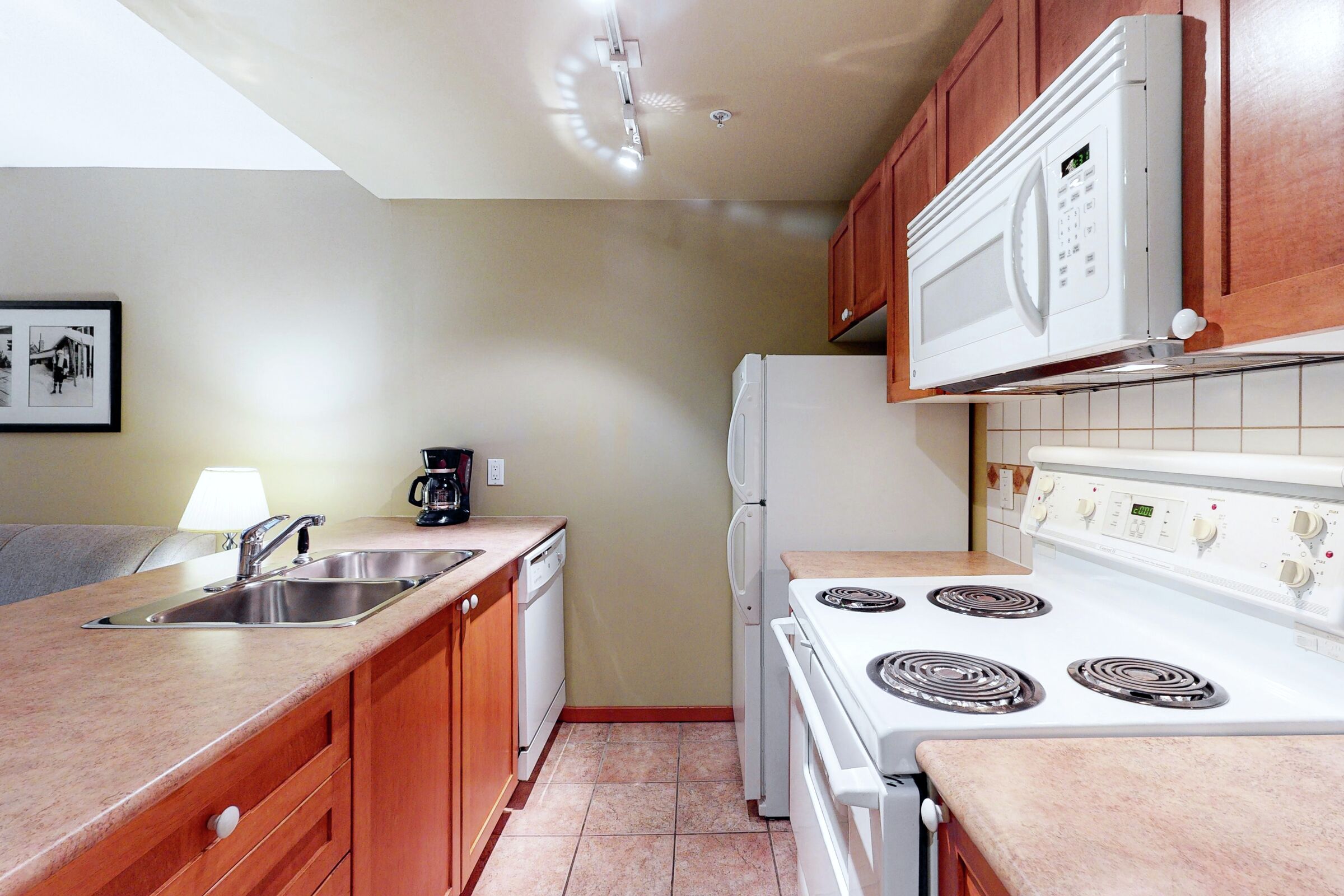#218 - Kitchen