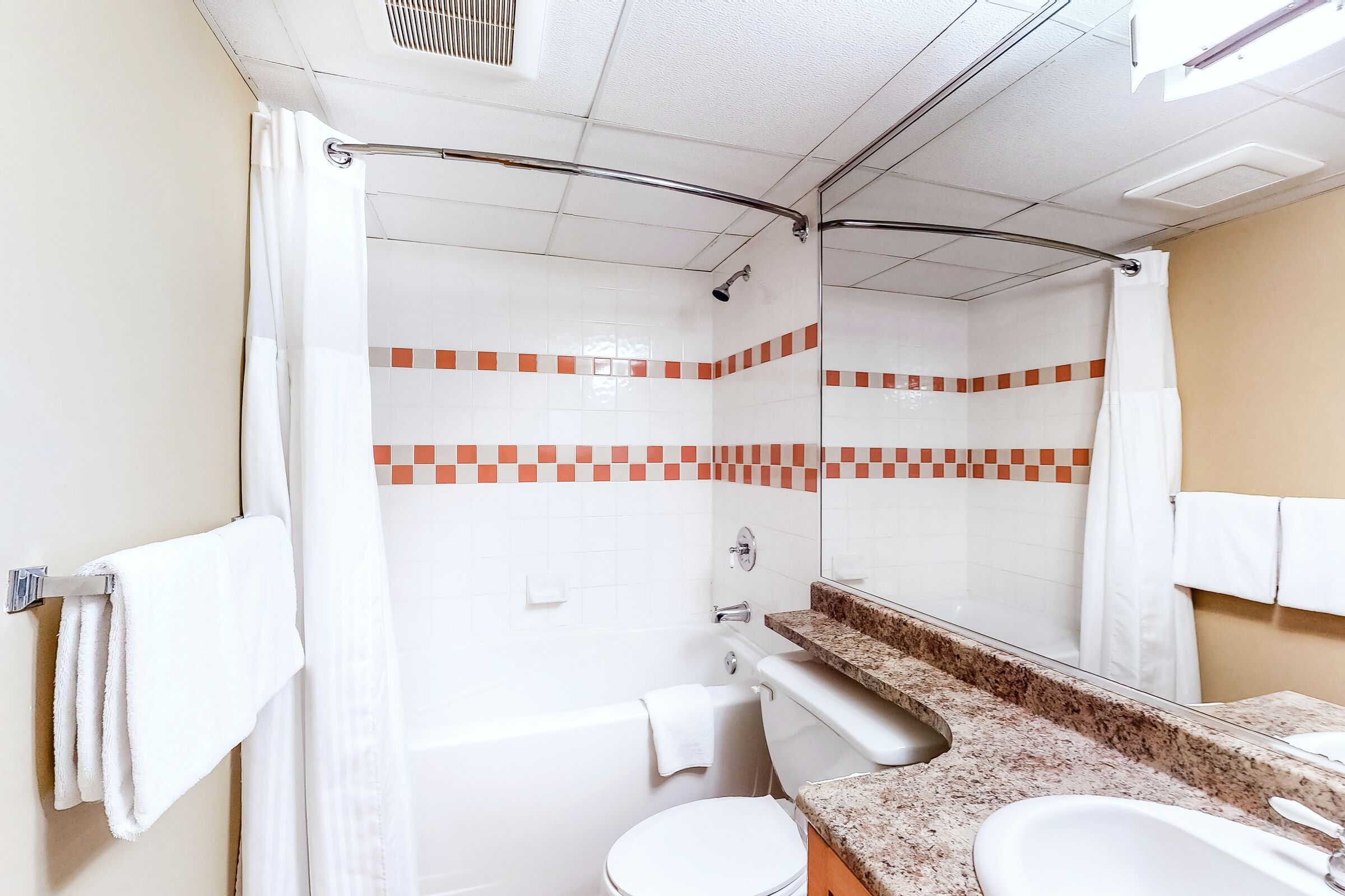 #320 - Bathroom