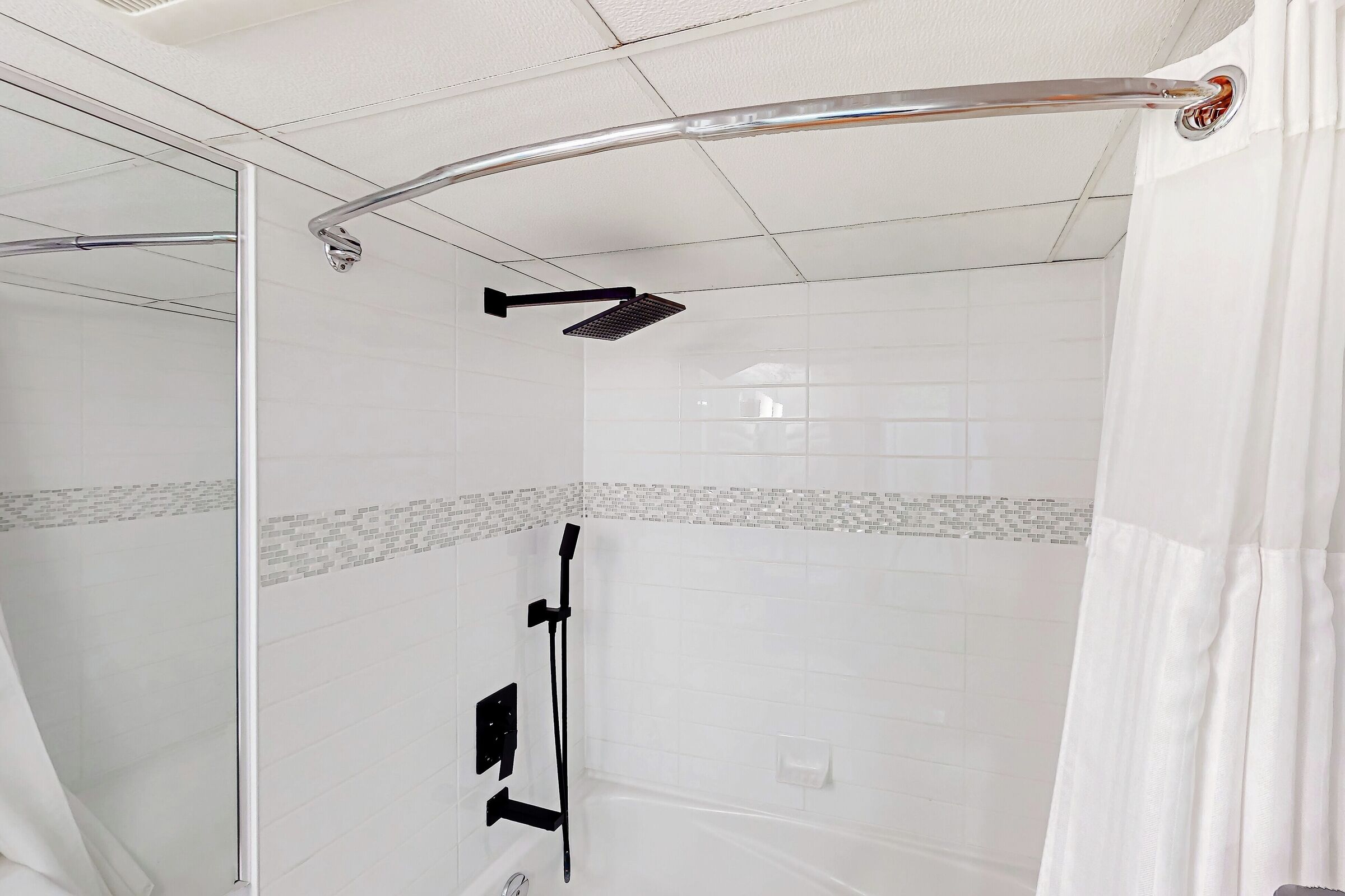 #326 - Bathroom