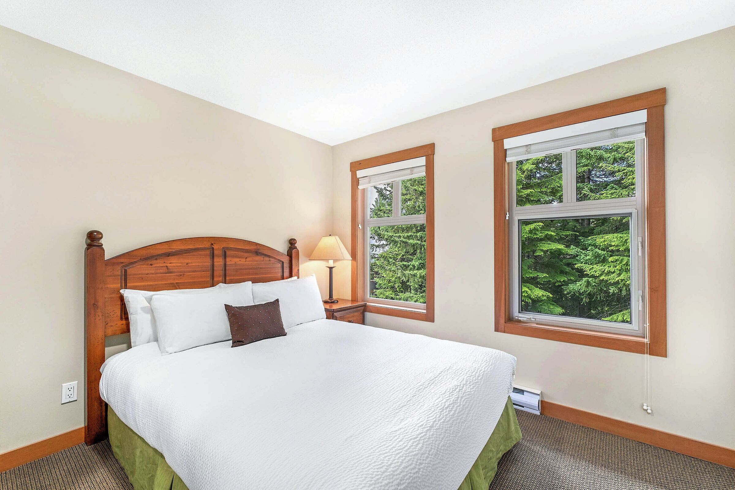 #425 - Bedroom
