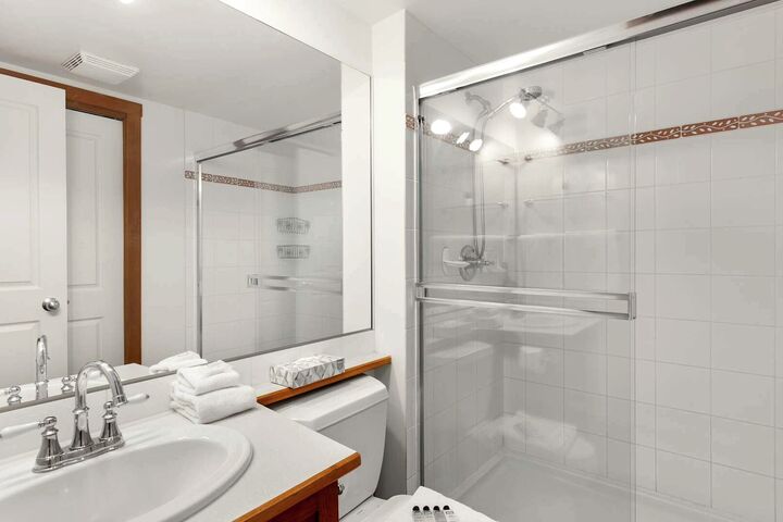 #426 - Bathroom