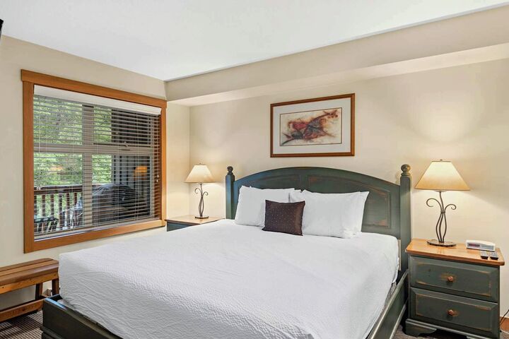 #416 - Bedroom