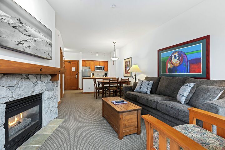 #206 - Living Area