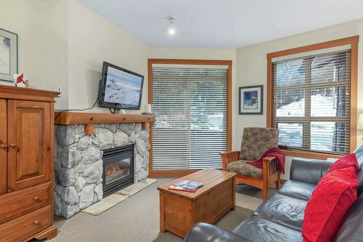 #220 - Living Area