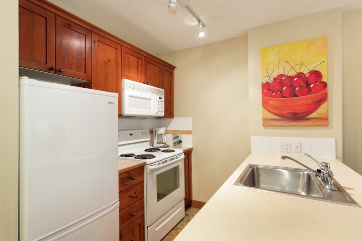 #317 - Kitchen