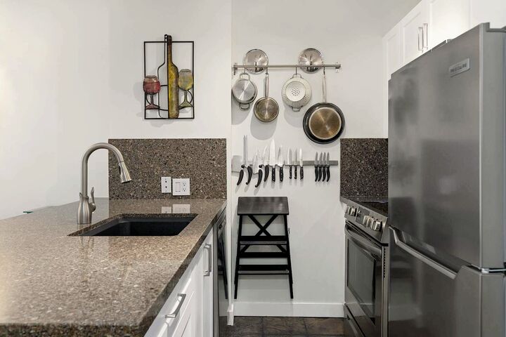 #521 - Kitchen
