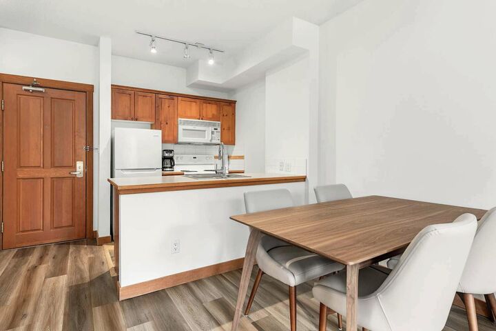 #208 - Dining Room