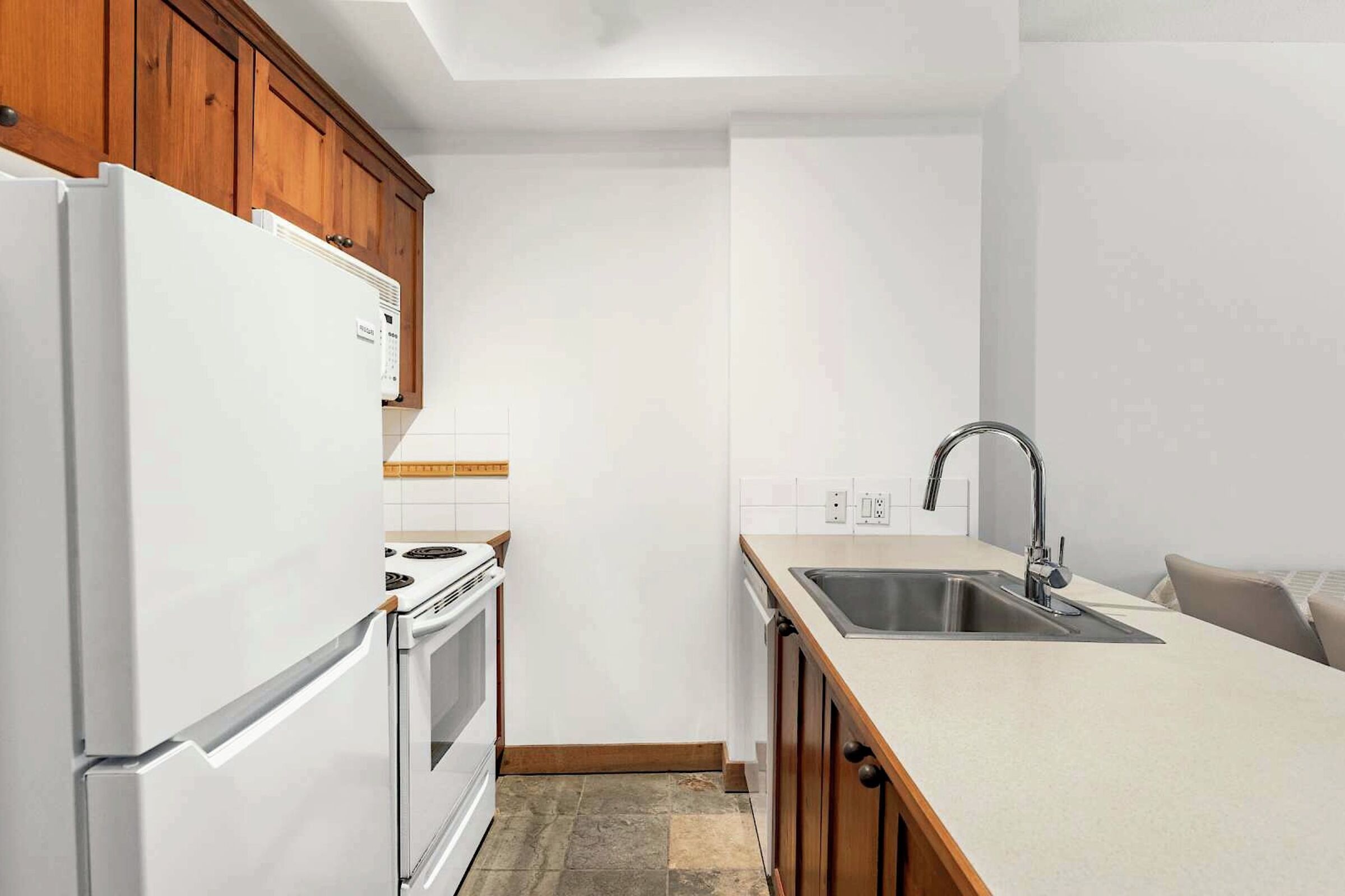 #208 - Kitchen