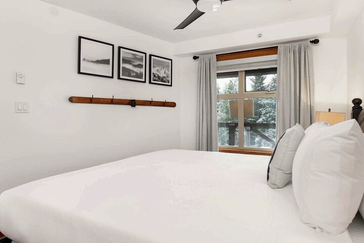 #407 - Bedroom