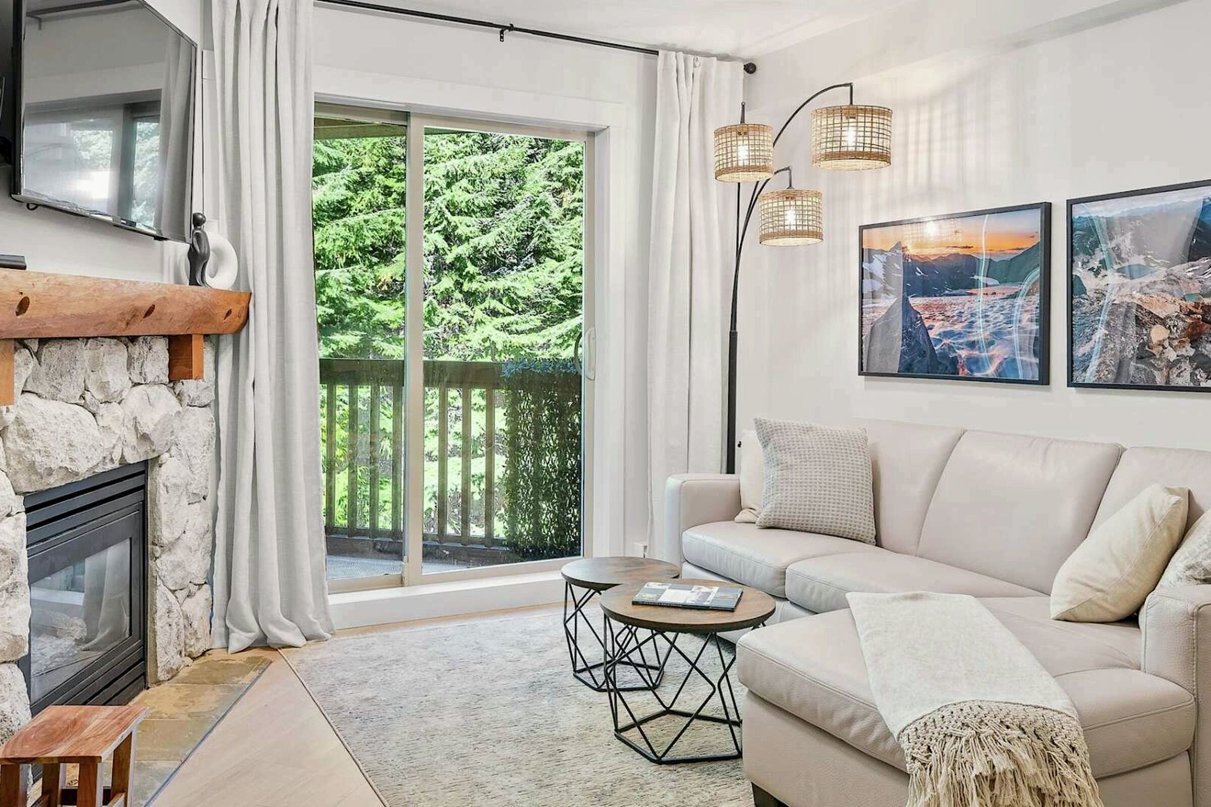 #401 - Living Area