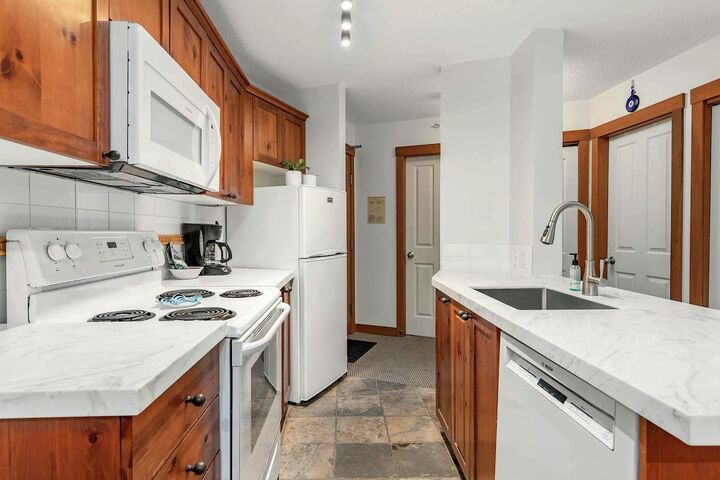 #519 - Kitchen