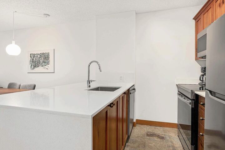 #322 - Kitchen