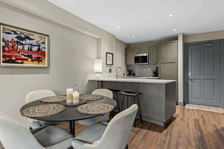 #510 - Dining Room & Kitchen
