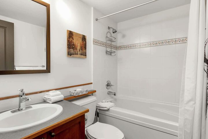 #302 - Bathroom