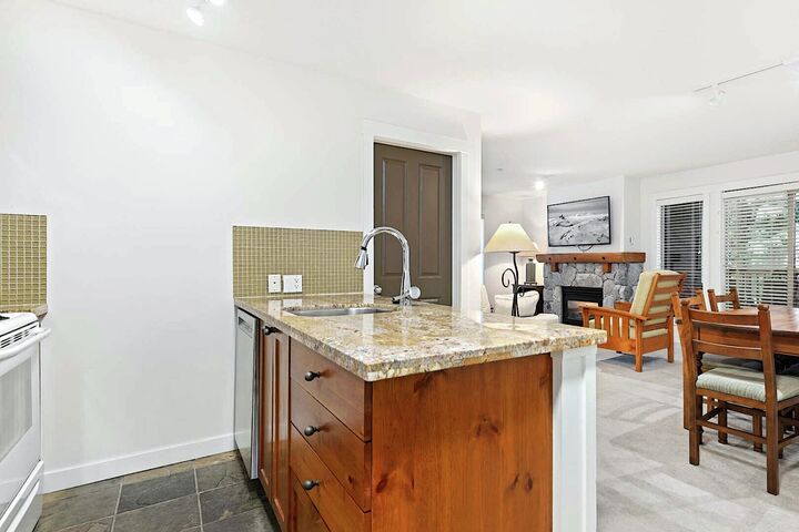 #314 - Kitchen