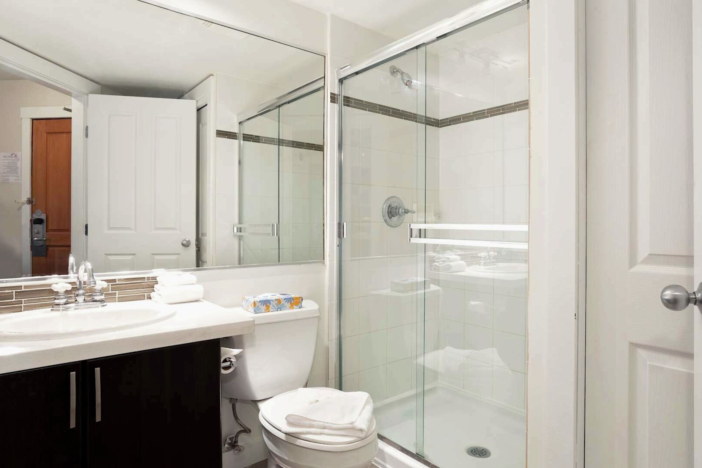 #305 - Bathroom