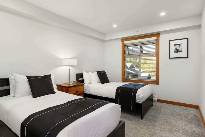 #526 - Bedroom
