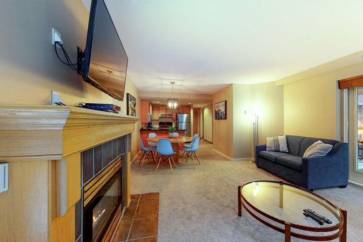 #418 - Living Area