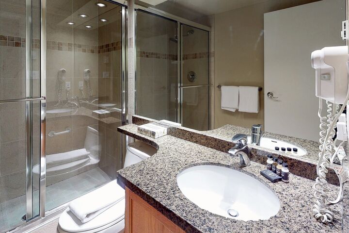 #418 - Bathroom