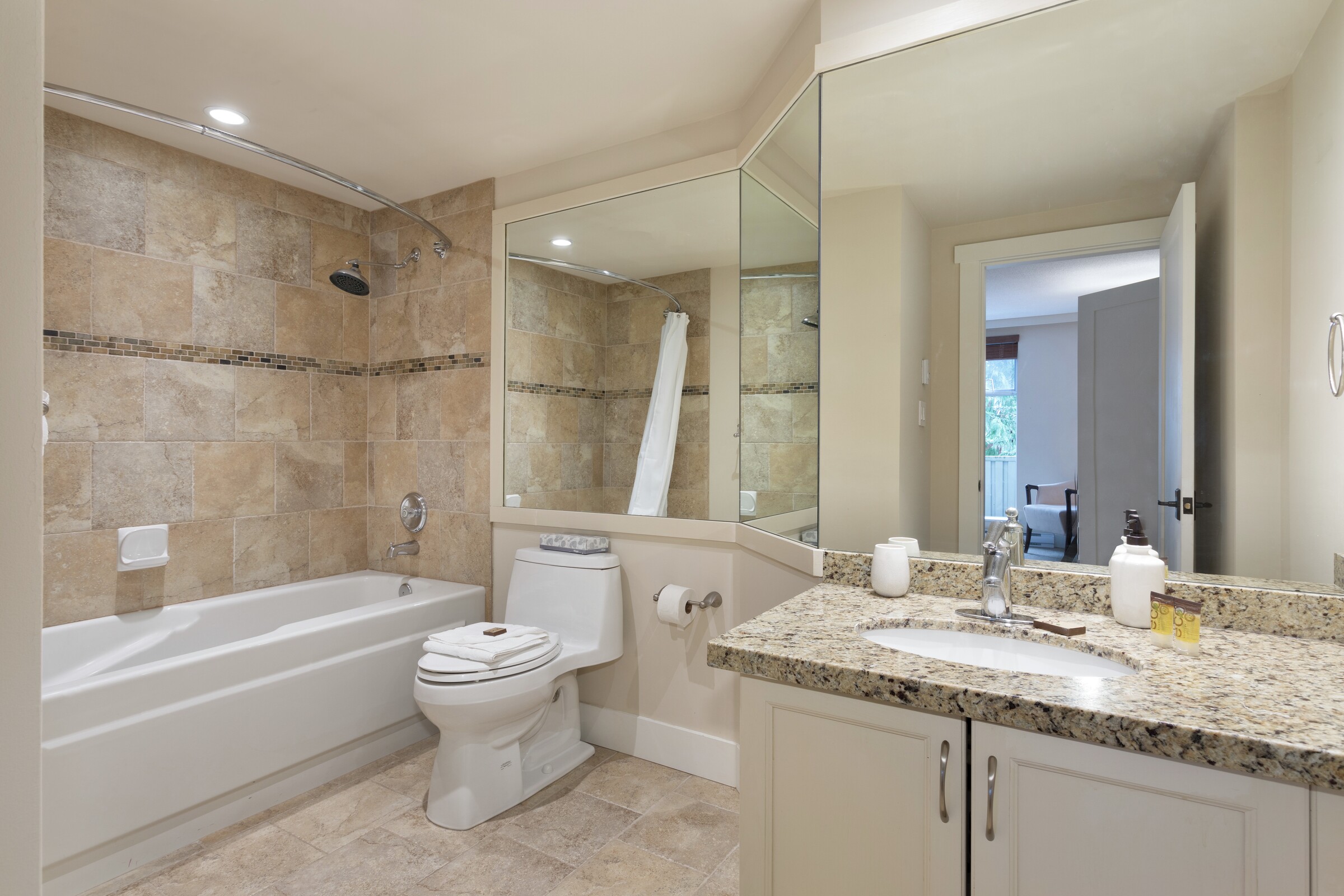 #203 - Master Ensuite Bathroom