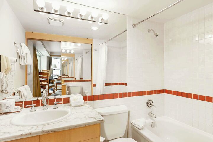 #303 - Bathroom