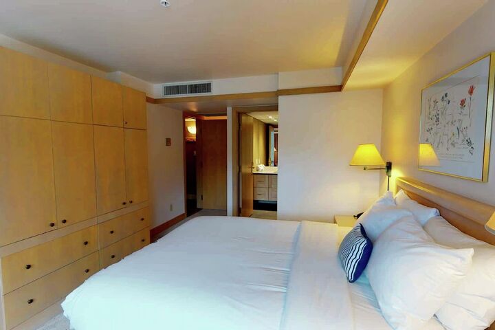 #311 - Bedroom