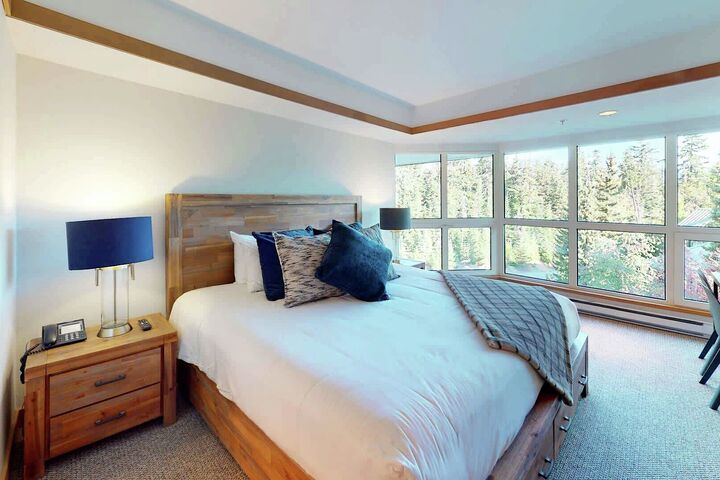 #411 - Bedroom