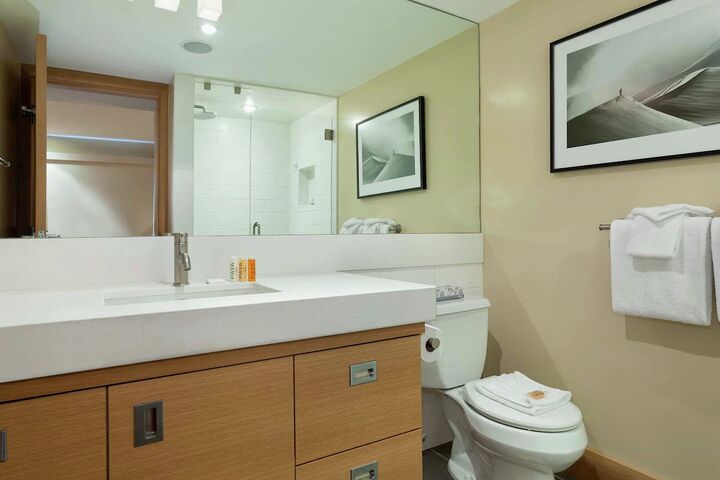 #216 - Bathroom