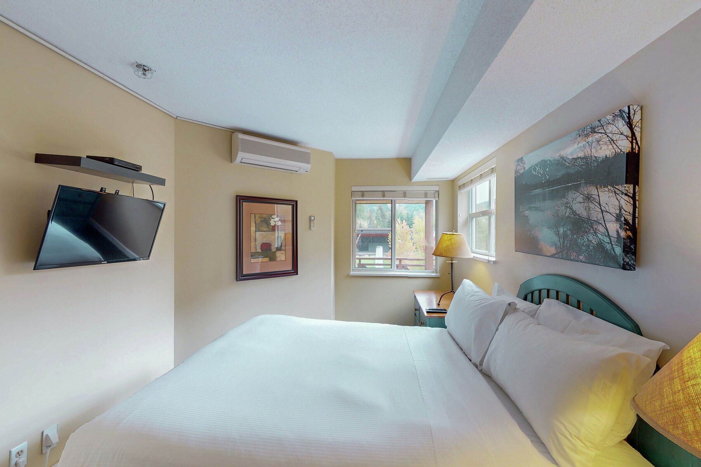 #327 - Bedroom
