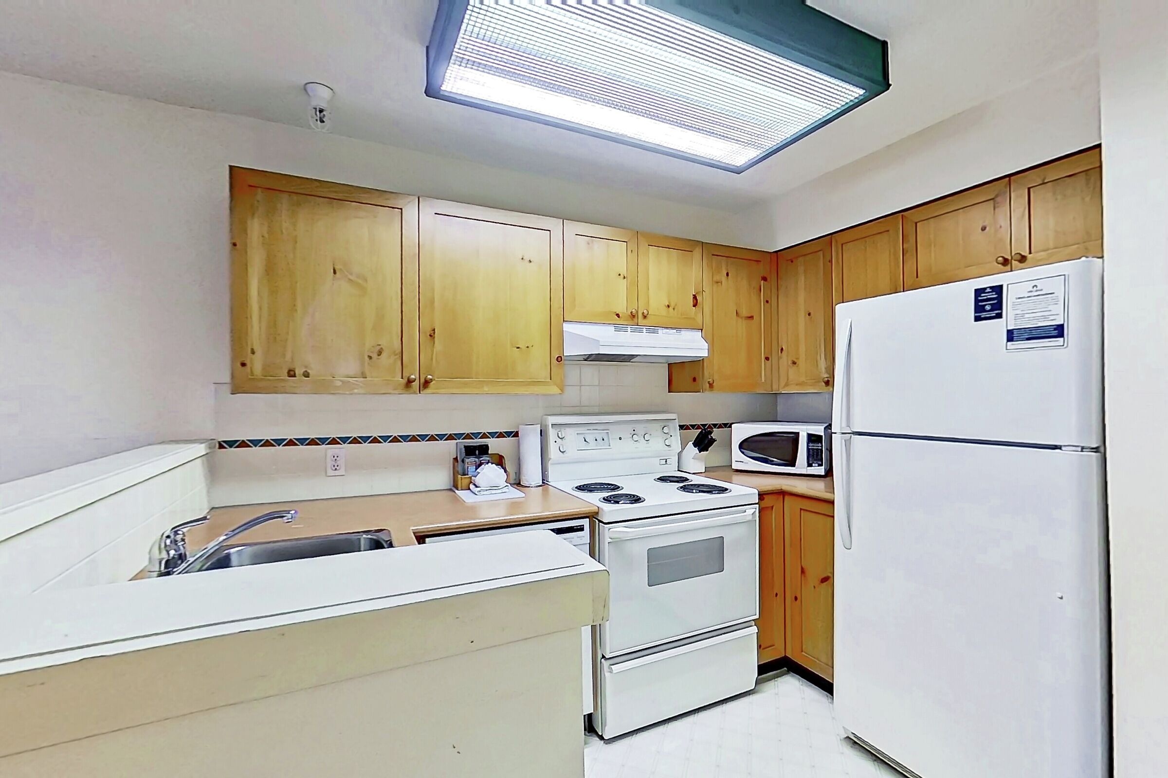 #348 - Kitchen
