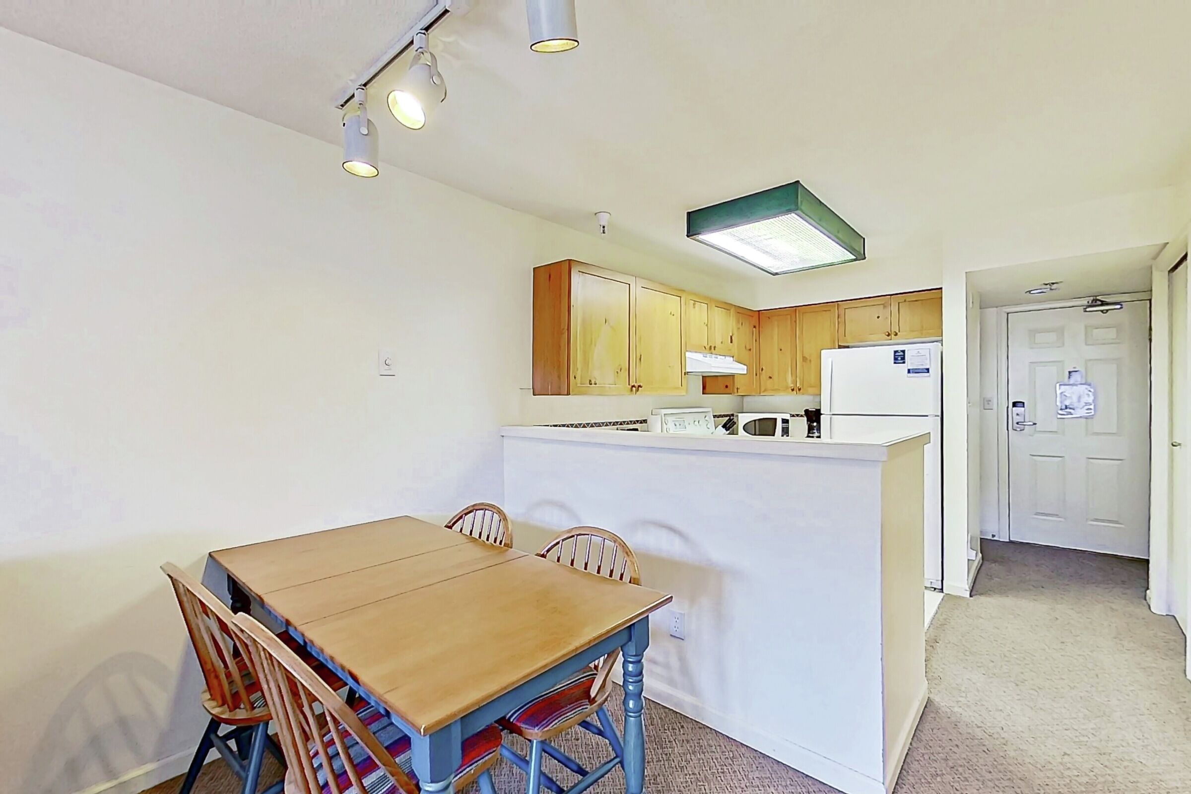 #348 - Dining Area & Kitchen