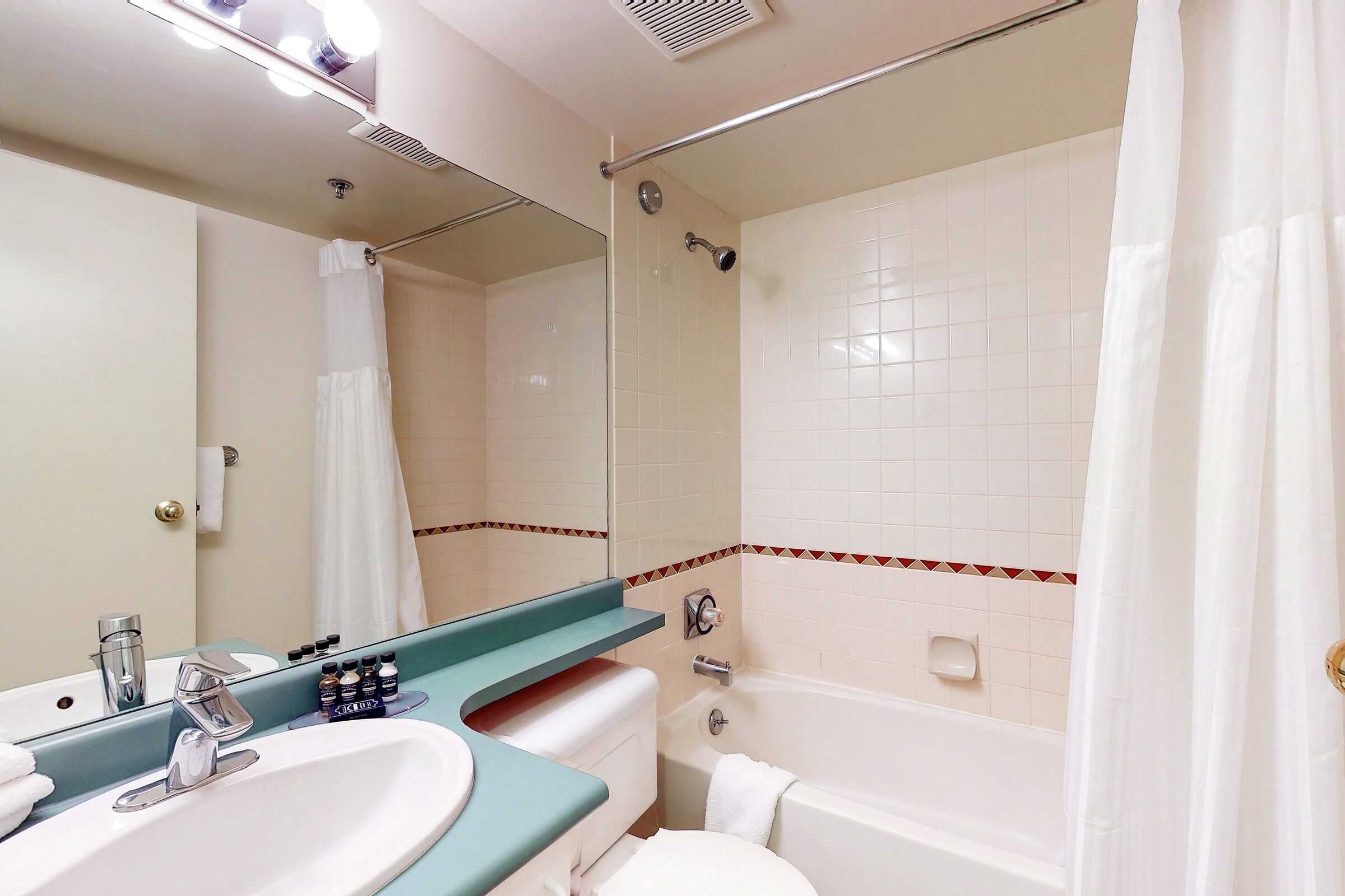 #338 - Bathroom