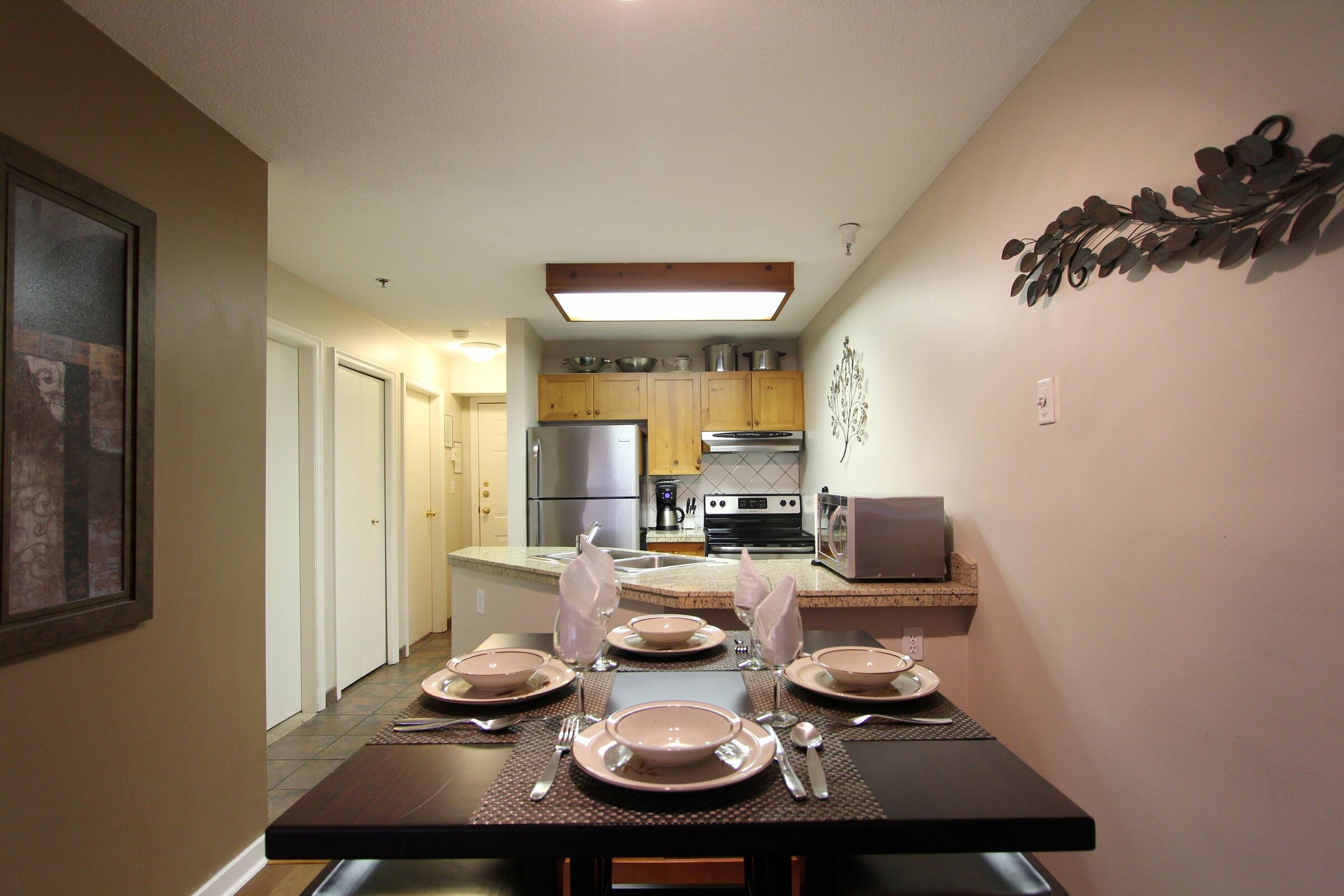 #328 - Dining Room & Kitchen