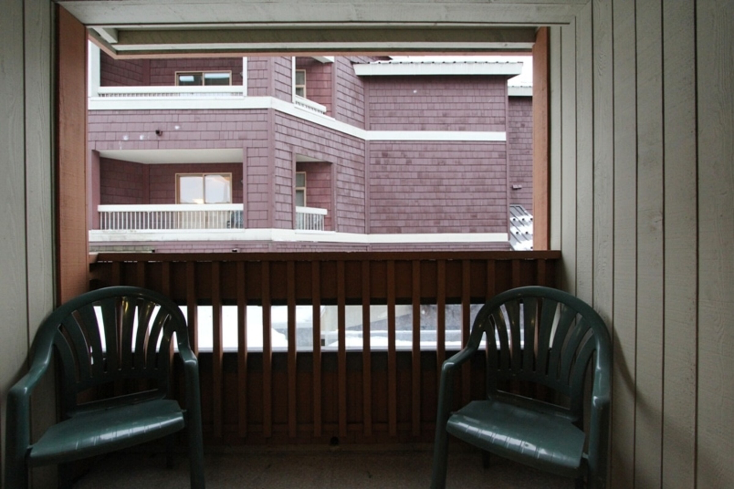 #245 - Studio Balcony