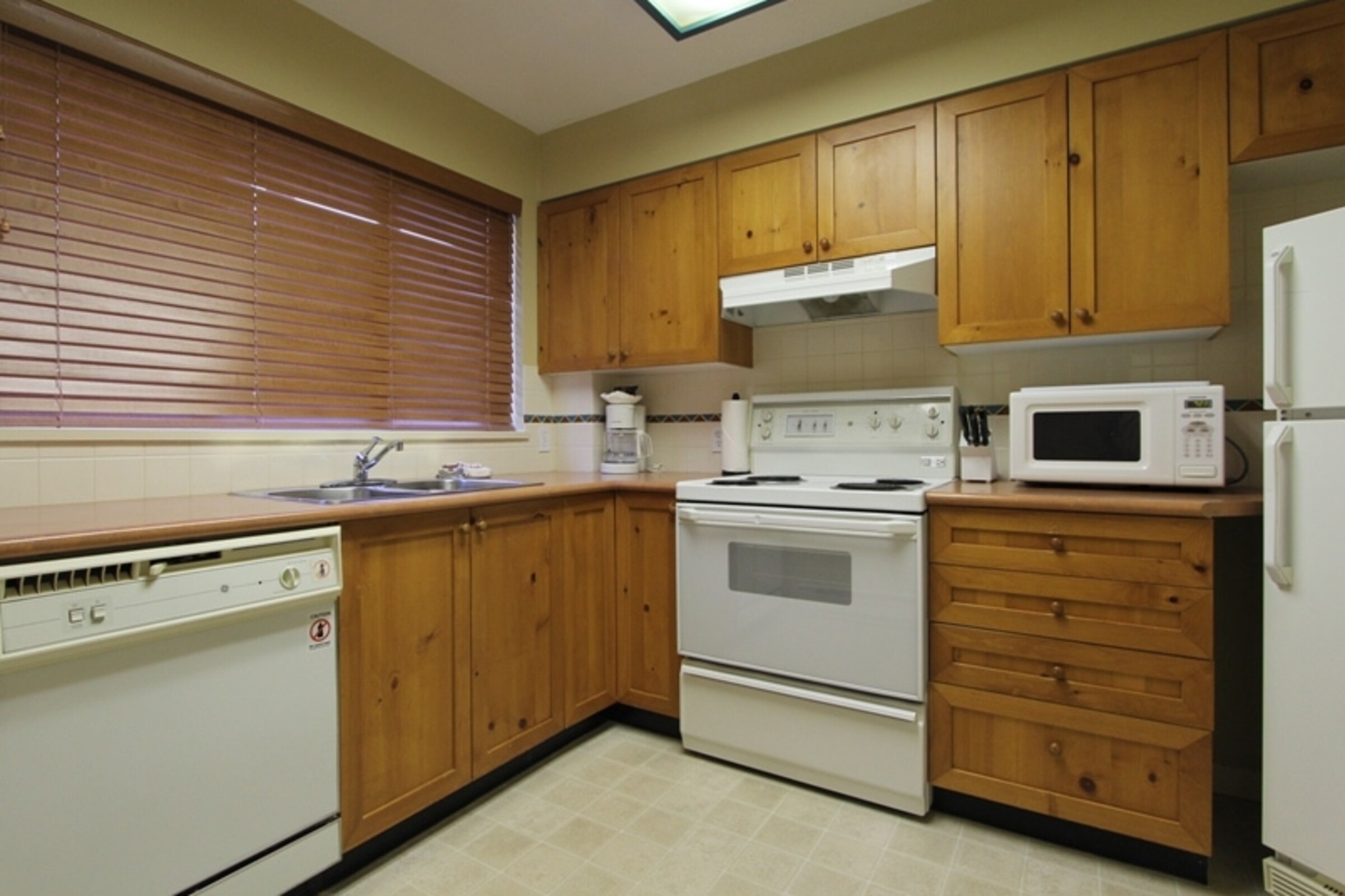 #247 - Studio Kitchen