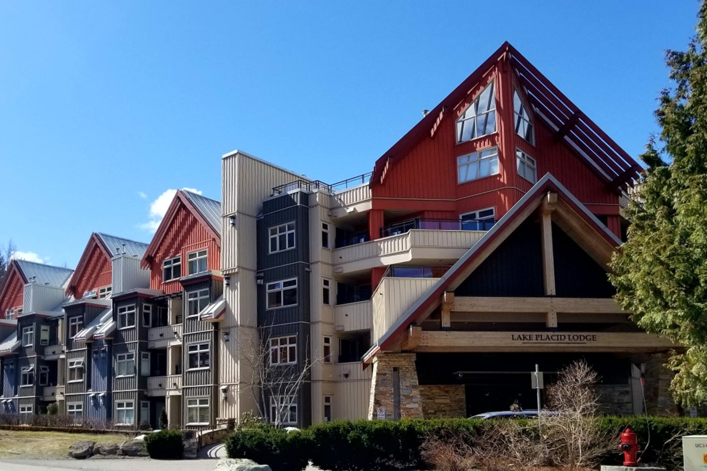 Lake Placid Lodge at Whistler Blackcomb
