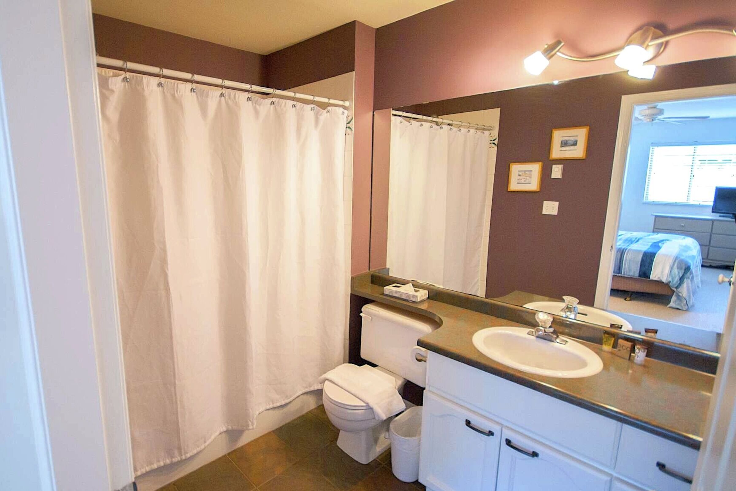 Master Ensuite Bathroom