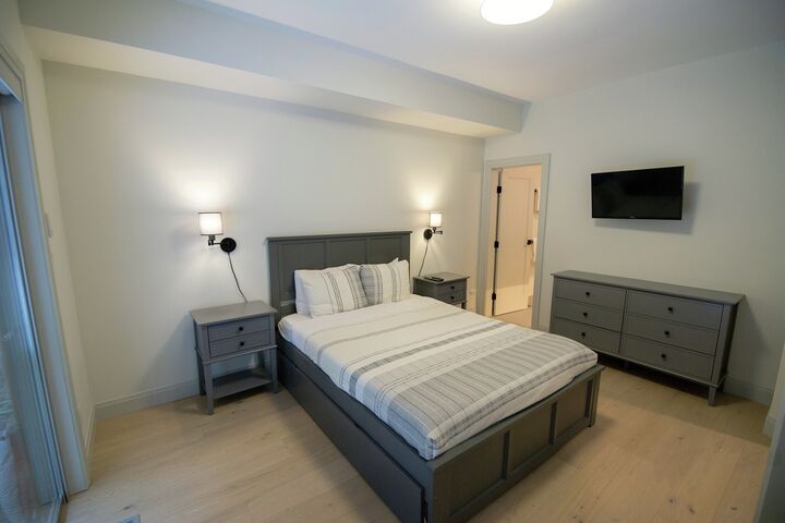#38 - Bedroom