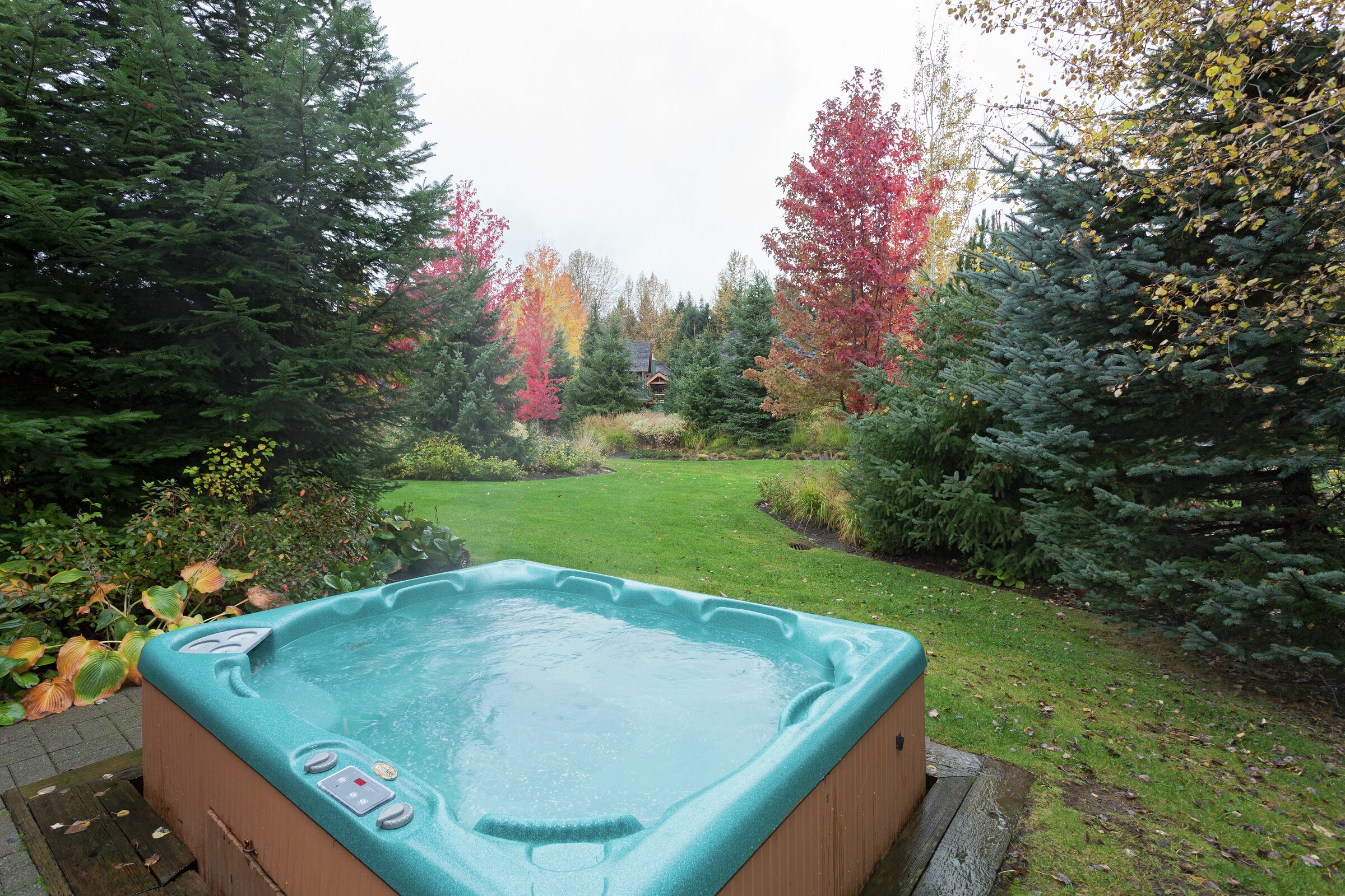 #4745 - Outdoor Hot Tub