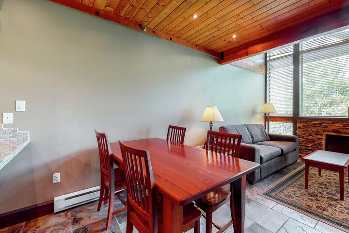 #315 - Studio Dining Area