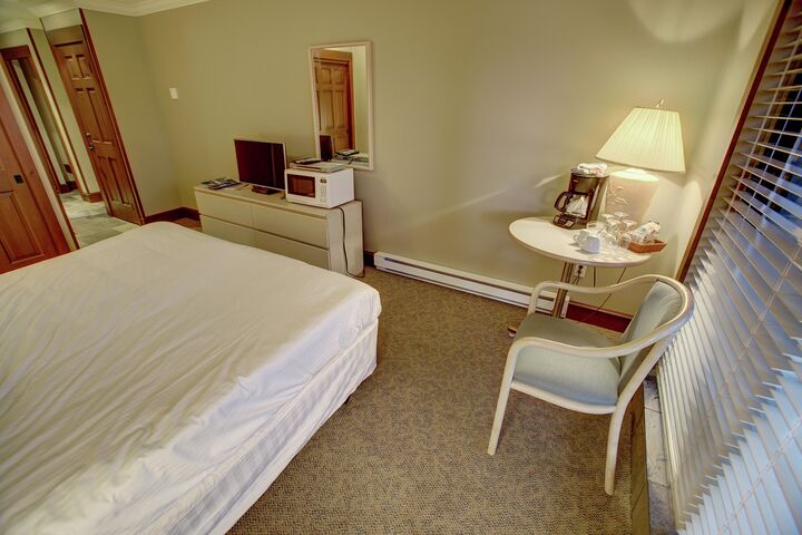 #314 - Hotel Room Sleeping Area