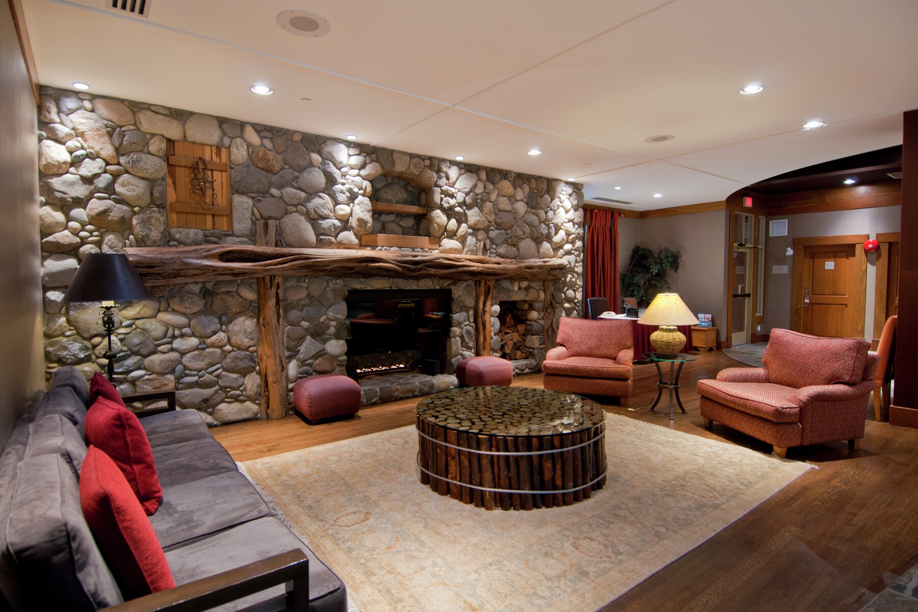 Gallery Photo