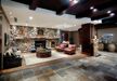 Gallery Thumbnail (Lobby)