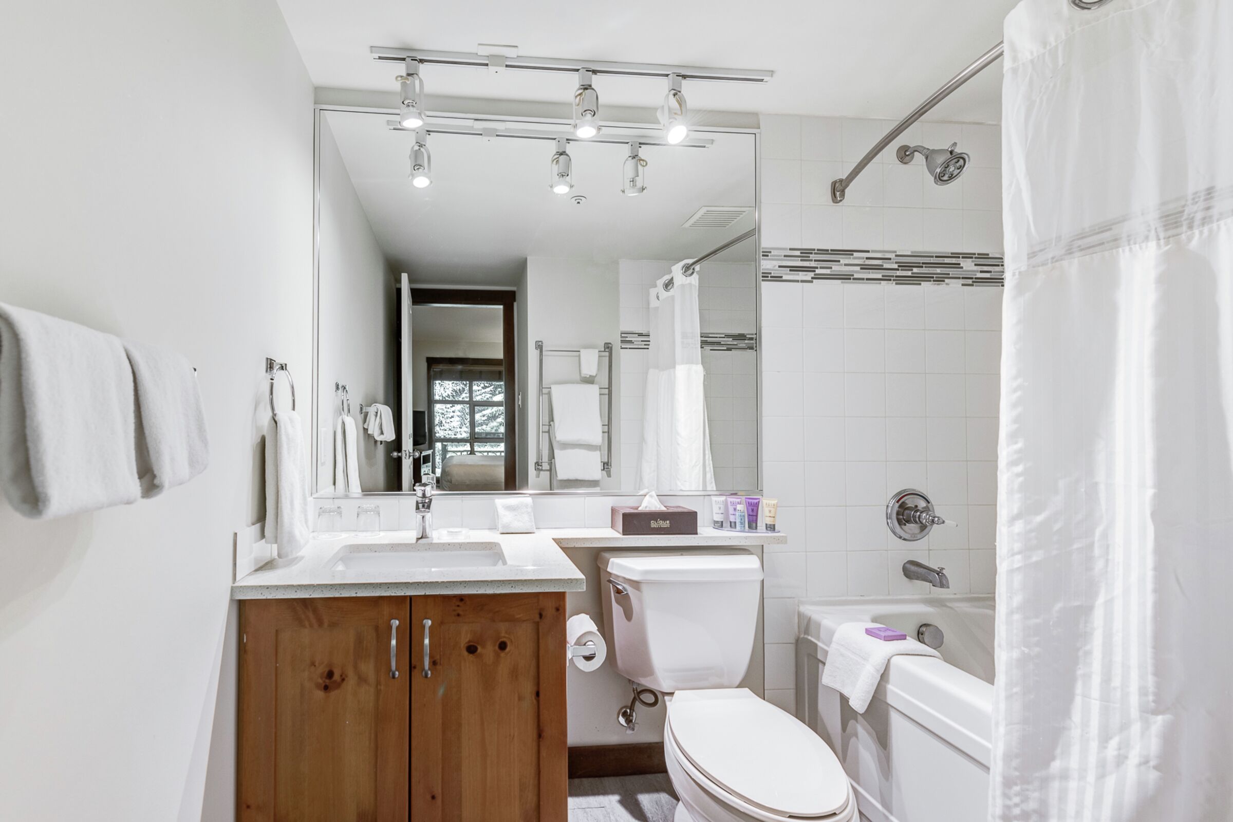 Master Ensuite Bathroom